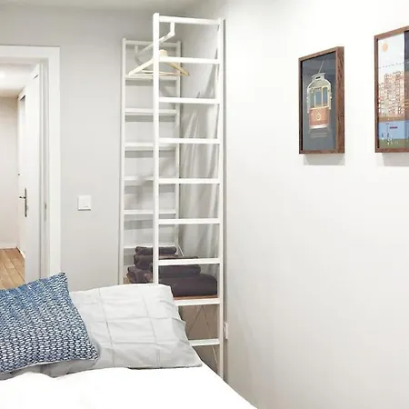 Two Bedroom Terrace Sanctuary In The Center * Porto
