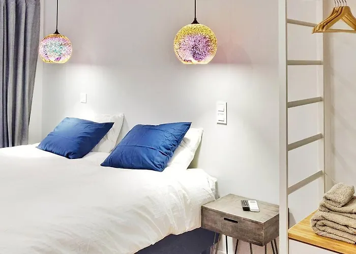 Two Bedroom Terrace Sanctuary In The Center Порту